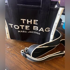 Marc Jacobs THE JACQUARD
SMALL TOTE BAG